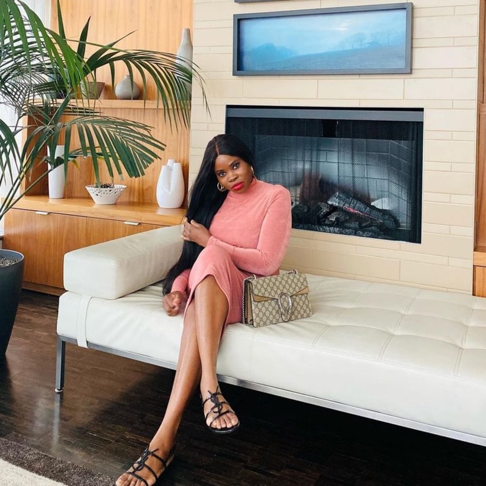 Meet your Posher, Joan